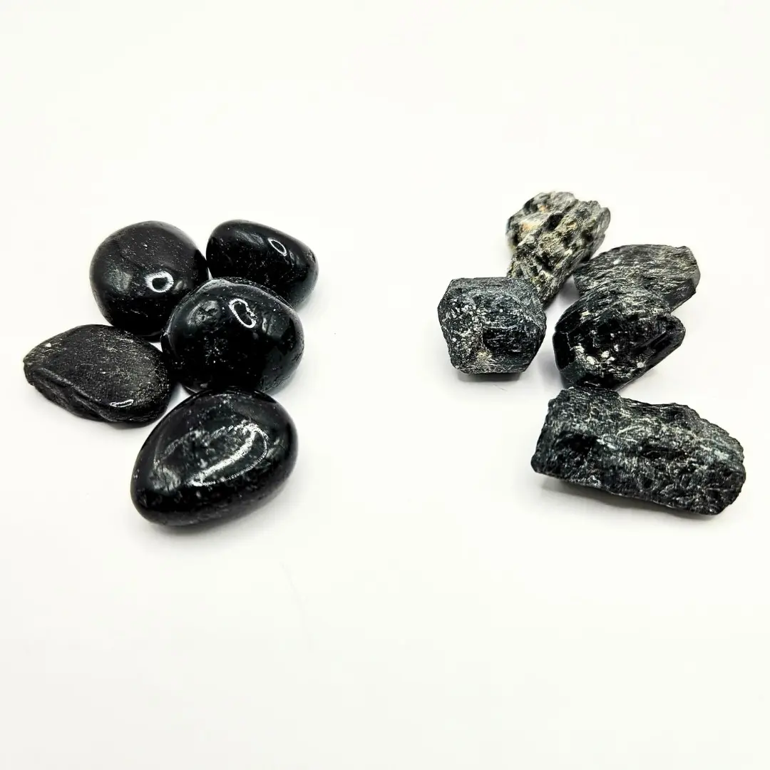 Raw Black Tourmaline Tumbled Mineral Crystal - Home Decor, Religious Decoration for Focus, Grounding, Spiritual Cleansing, Root Chakra Alignment, Ceremonies, Energy Balance, Negative Energy Transformation, Protector