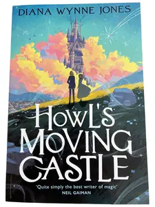 Howl's Moving Castle (Howl's Moving Castle Series Book 1) | Fantasy Adventure Paperback Book by Diana Wynne Jones