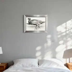 Minimalist European Wall-Mounted Picture Frame, Sizes 8x12/12x16/16x22 Inches, Realistic Hen Resting, Indoor Decorative Frame