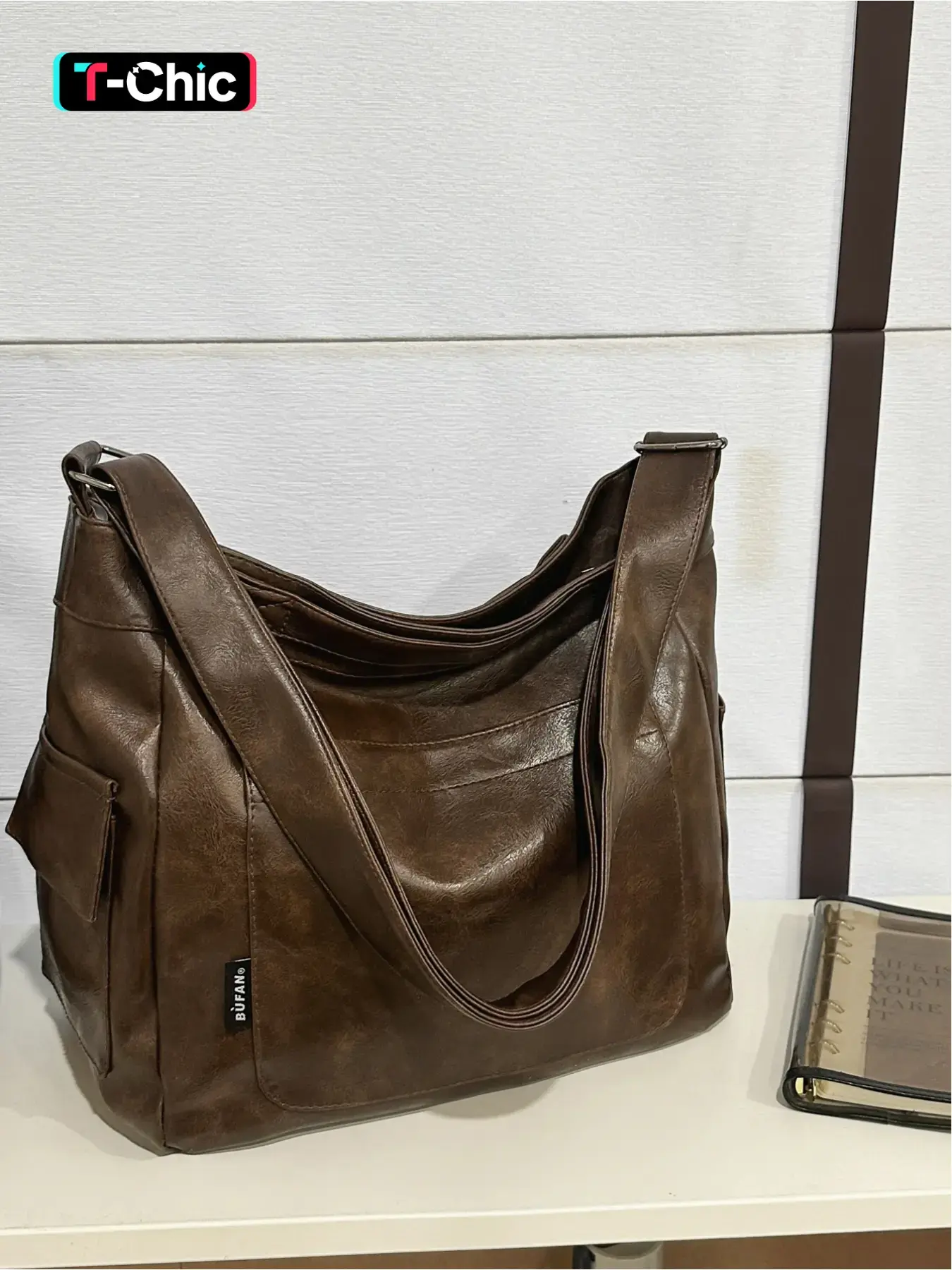 Vintage distressed leather crossbody bag, large capacity, unisex shoulder bag, casual and simple everyday commuter bag, suitable for work, school, commuting, shopping, business trips, and everyday accessories, Versatile crossbody, Casual Crossbody Bags