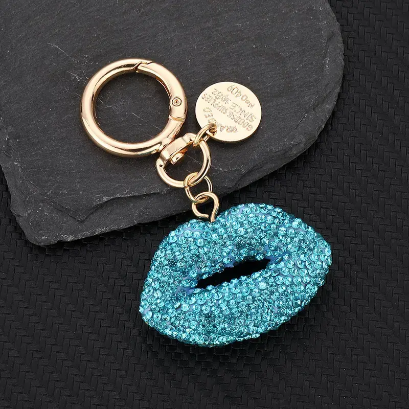 Handmade lip-shaped keychain, minimalist style, perfect for women and ...