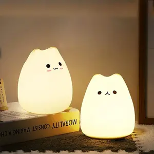 Fall Cute Cat LED Color Night Light, Decorative Night Light, Desktop Atmosphere Bedside Lamp for Bedroom Decoration, LED Desktop Light for Party Festival Birthday Gift, Girls Bedroom Furniture