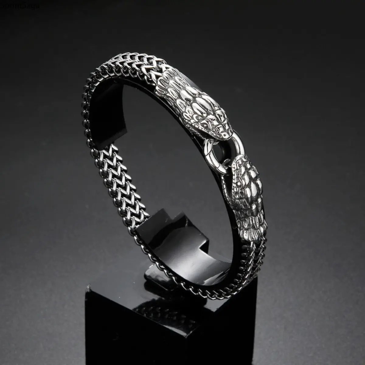 New Trendy Personalized Woven Stainless Steel Double-Headed Snake Men's Bracelet, Retro Domineering Bag Charm, Sports & Outdoor Fan Shop Fashion Accessory, Braided Bracelet, Bracelets Accessories
