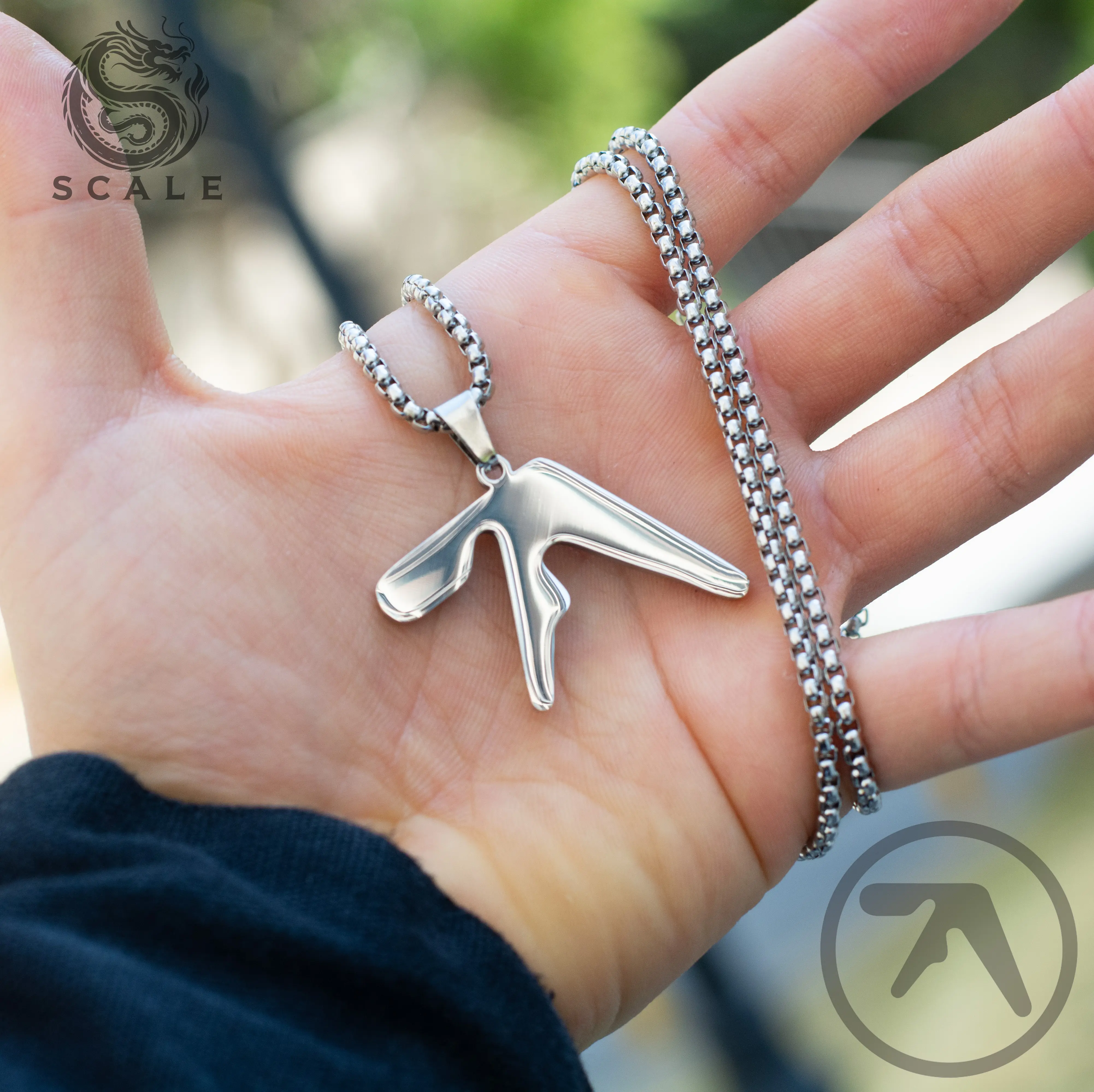 Unisex Logo-Inspired Necklace for Aphex Twin Fans, Durable & Casual Costume Jewelry Accessory Chain, Versatile Music Lover Gift, Accessory Beaded Chain, Chain & Link