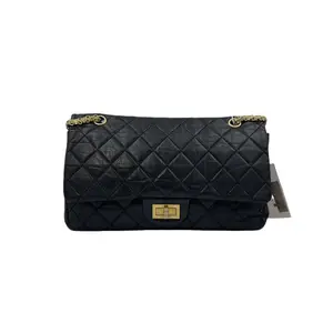 Pre-owned france Crossbody Bags Chanel oil wax leather calfskin Black and Gold 2.55 Chain Bag hz51455