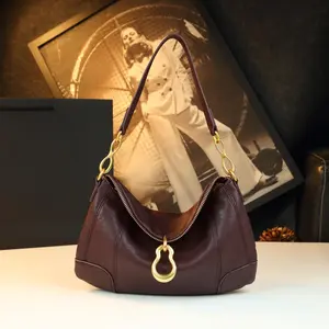 2026 New Vintage Genuine Leather Underarm Bag with Chain Strap, French Style, Casual and Sophisticated, Versatile Bag