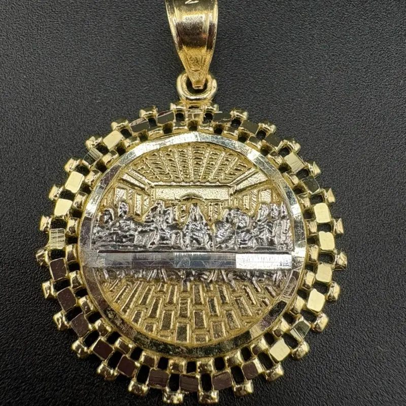 10k Gold Pendant, Unisex Carat Gold Jewelry Accessory, Perfect Gift for Adults, Daily Wear Neckwear Pendant