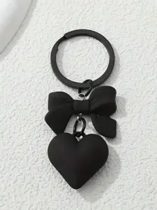 1pc Women Y2K Style Matte Heart Shaped Stylish Keychain, Heart Design Keychain, Cute And Cool Personality Gift Keyring Pendant For Best Friends