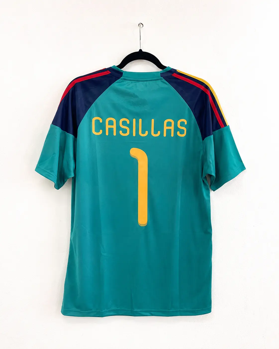 I.Casillas #1 Green 2010 Retro Goalkeeper Jersey – Short Sleeve, Full Logo, Ship 7–15 Days
