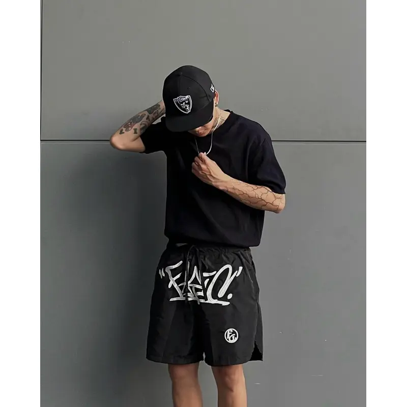 SUPPER FAFIC parachute shorts, thin and light embroidery, above the knee, nylon, 2-layer mesh lining