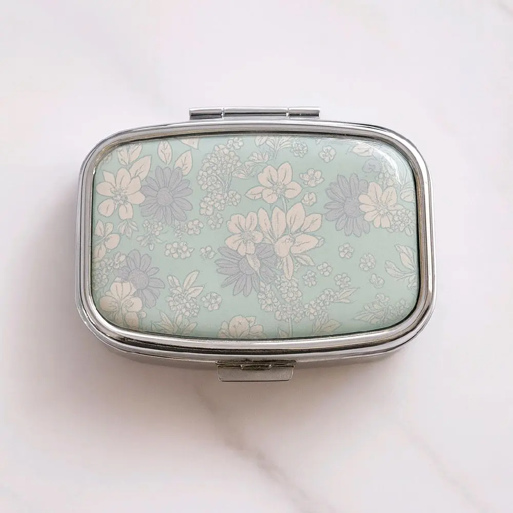 Pastel Vintage Mirror Essentials Case