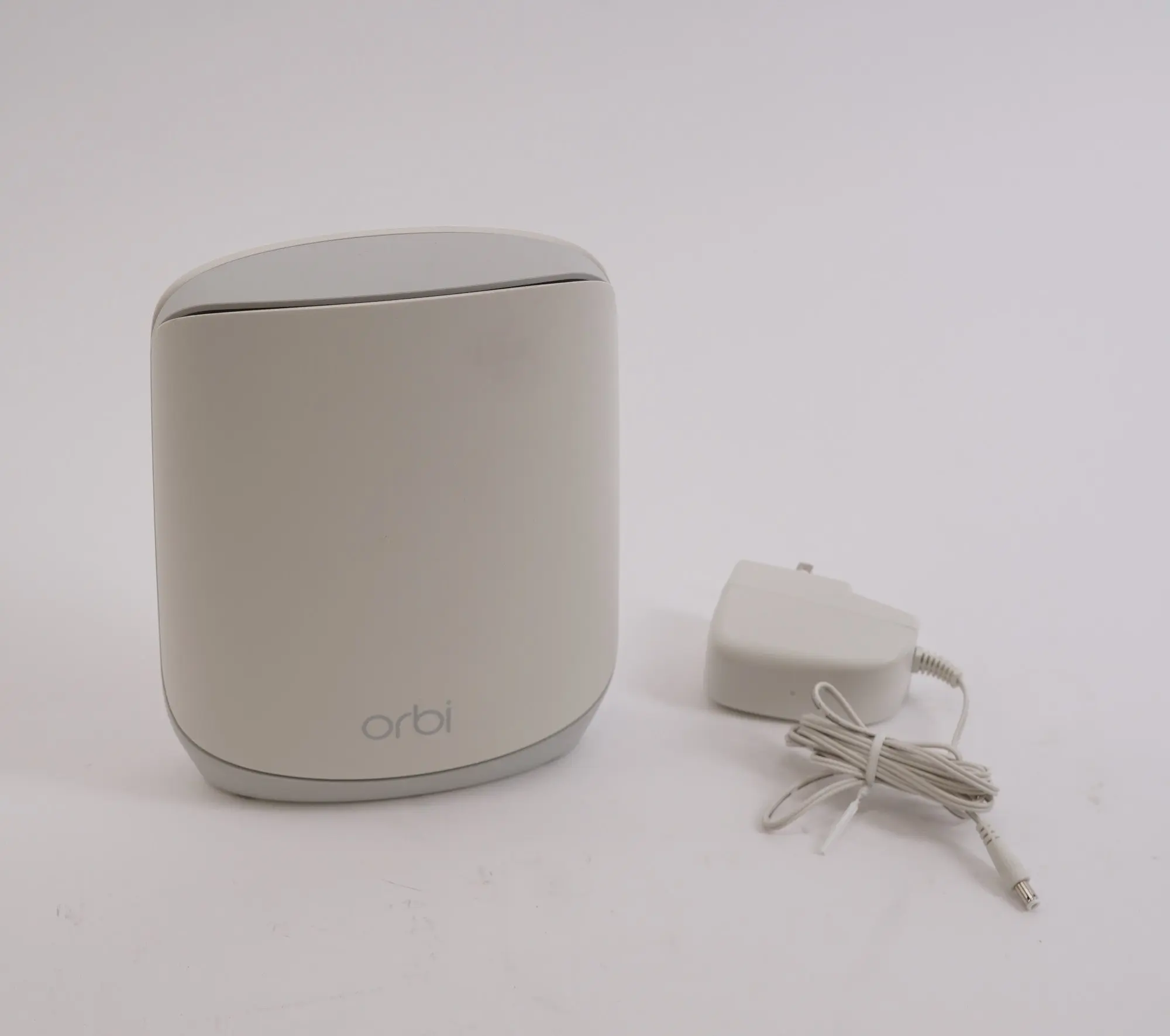 Netgear Orbi RBS760 Tri-Band Wi-Fi 6 Repeater - 5.4Gbps Speed, 6 Streams, 2 Additional Gigabit LAN Ports, Add-On Capacity for Up to 25 Devices (Used)
