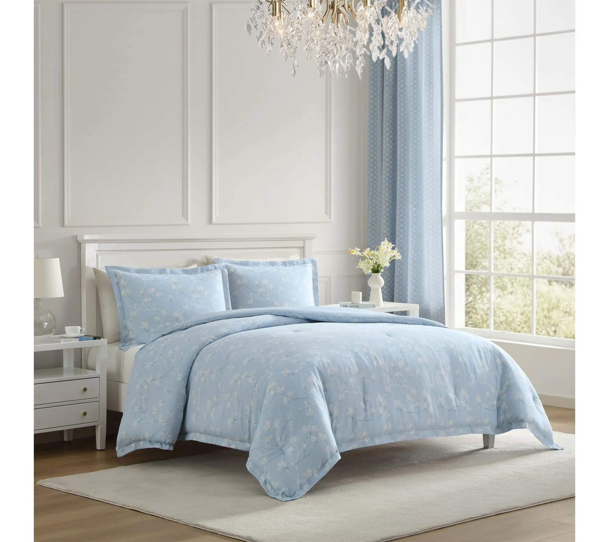 Laura Ashley Magnolia Grove Blue Cotton Queen Comforter Set Laura Ashley Magnolia Grove Blue Cotton Queen Comforter Set
