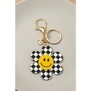 Big checker flower key chain with smiley face