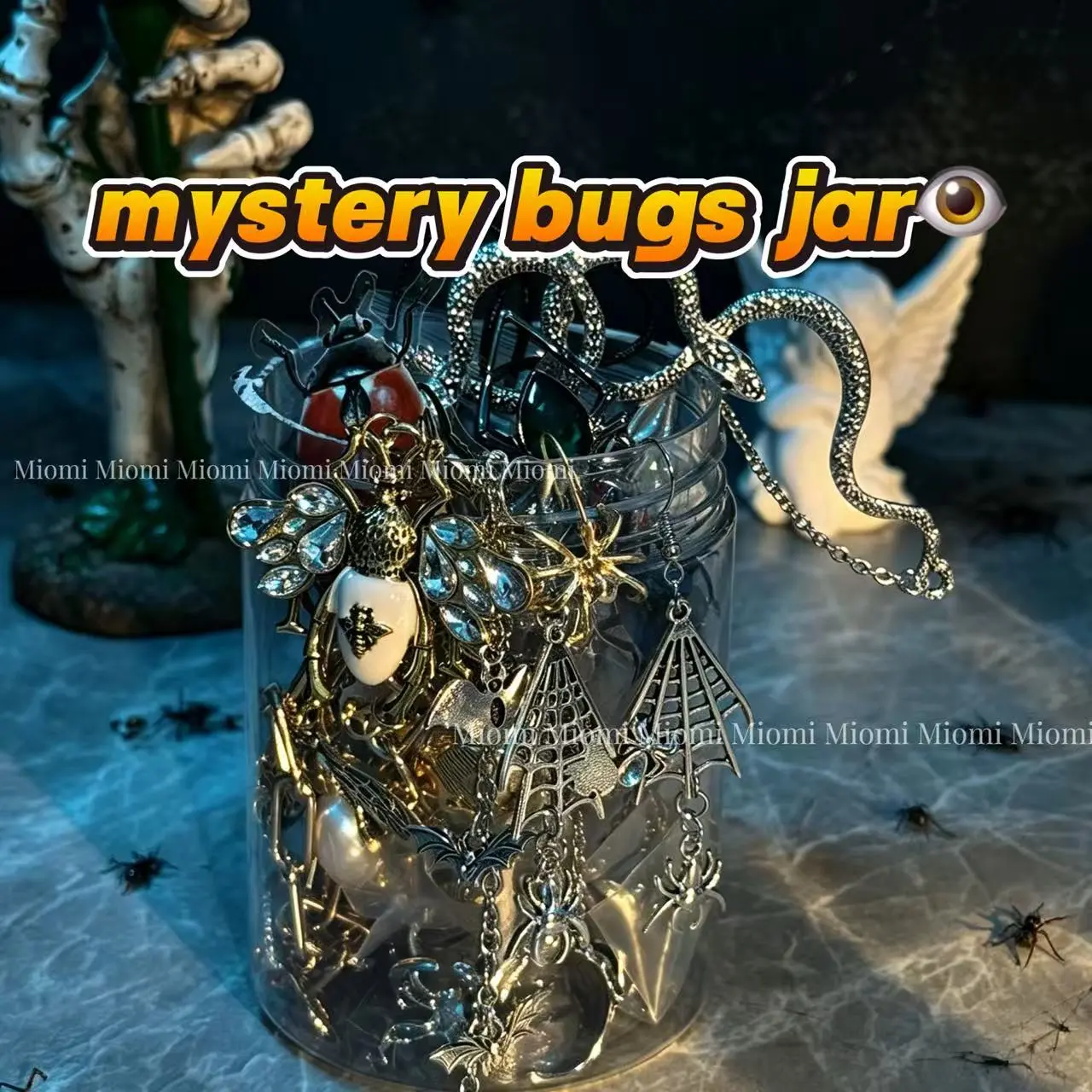 20pcs Mystery Bugs Jewelry Jar Blind Box Gothic Insect Spider Snake Vintage Earrings Rings Necklaces Random Mystery Jewelry jar