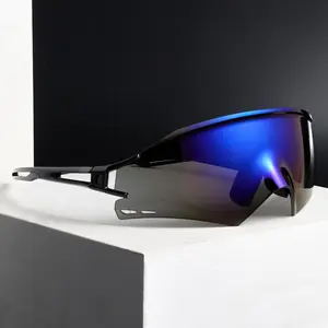 sunglasses,gifts,unique gifts for woman,woman sunglasses,adjustable,modern sunglasses,sun protective sunglasses,sunglasses mirrored,sunglasses set,bf,freaky,trending