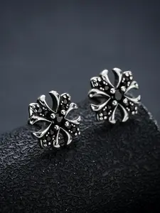 Cross Ear Clips No Piercing Hip Hop Unique Design Fashionable Versatile High-End Earrings Punk Style Earrings Suitable for Daily Wear Gift