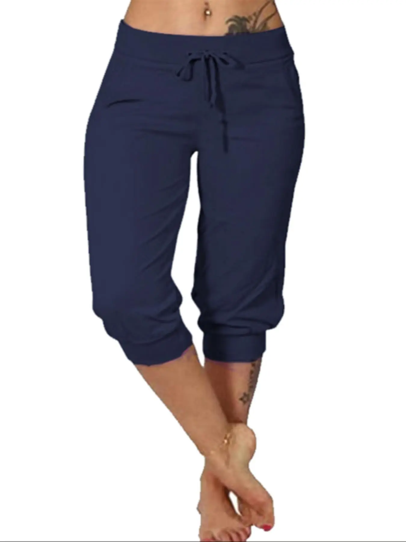 [Plus Size] Solid Color Minimalist Capri Pants, Casual Chic Comfy Fit Capri Trousers for Daily Wear, Women's Bottoms for Summer, Casual Fashion Trousers
