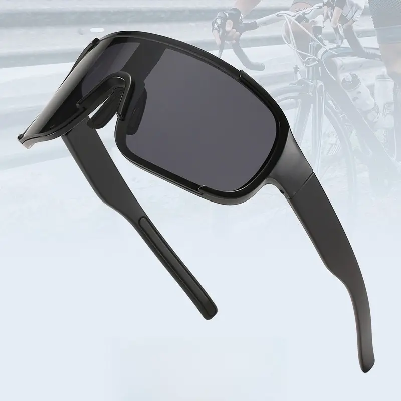 Unisex Outdoor Sports Eyewear, Large Frame Resin Photochromic Sunglasses with UV Protection, Windproof Design for Biking & Skiing, Biking Sunglasses, Plastic, Auto Adjusting, Self-Adjusting, Cycling, Optical Lens, Anti-Glare, Seamless Transition, Pc, Smar