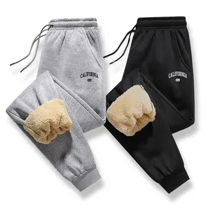 Men's winter fleece-lined thick sports pants with printed fleece, fashionable trendy streetwear, warm and comfortable, suitable for winter wear, everyday casual, a winter essential.