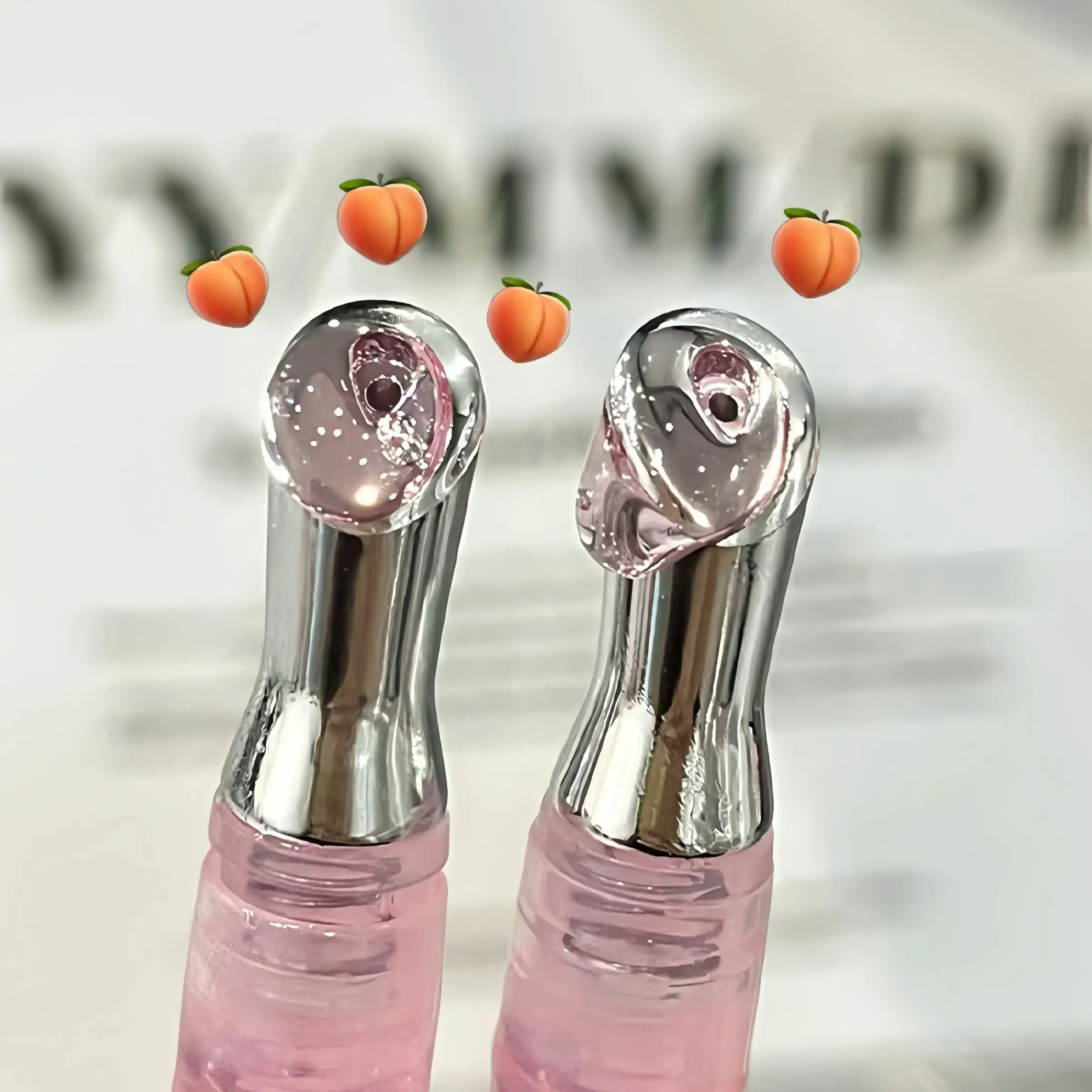 Peach Flavor Hydrating Lip Oil Balm & Lip Gloss Stick, Lip Treatment Balm, Long-Lasting Moisturizing Care, Bright Radiant Glossy Shine, Reduces Dryness & Wrinkles, No Alcohol/Aerosol