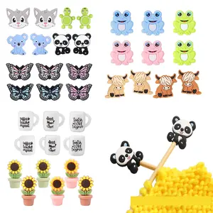 Cartoon Animal Needle Stopper Set, Silicone Stitch Holders for Knitting Needles, Prevents Yarn Loss, Available in 4pcs/6pcs/8pcs, Ideal for Home Use, Crochet Set, Crochet Gift Kit, Crochet Items