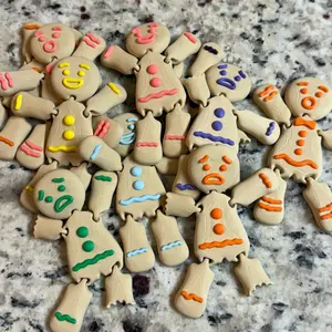 3D Printed Gingerbread Men Cookies for Christmas - Festive and Durable Christmas decor