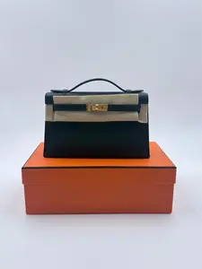 Pre-owned HERMÈS Leather Tote Bags Kelly Pochette Swift Noir Color