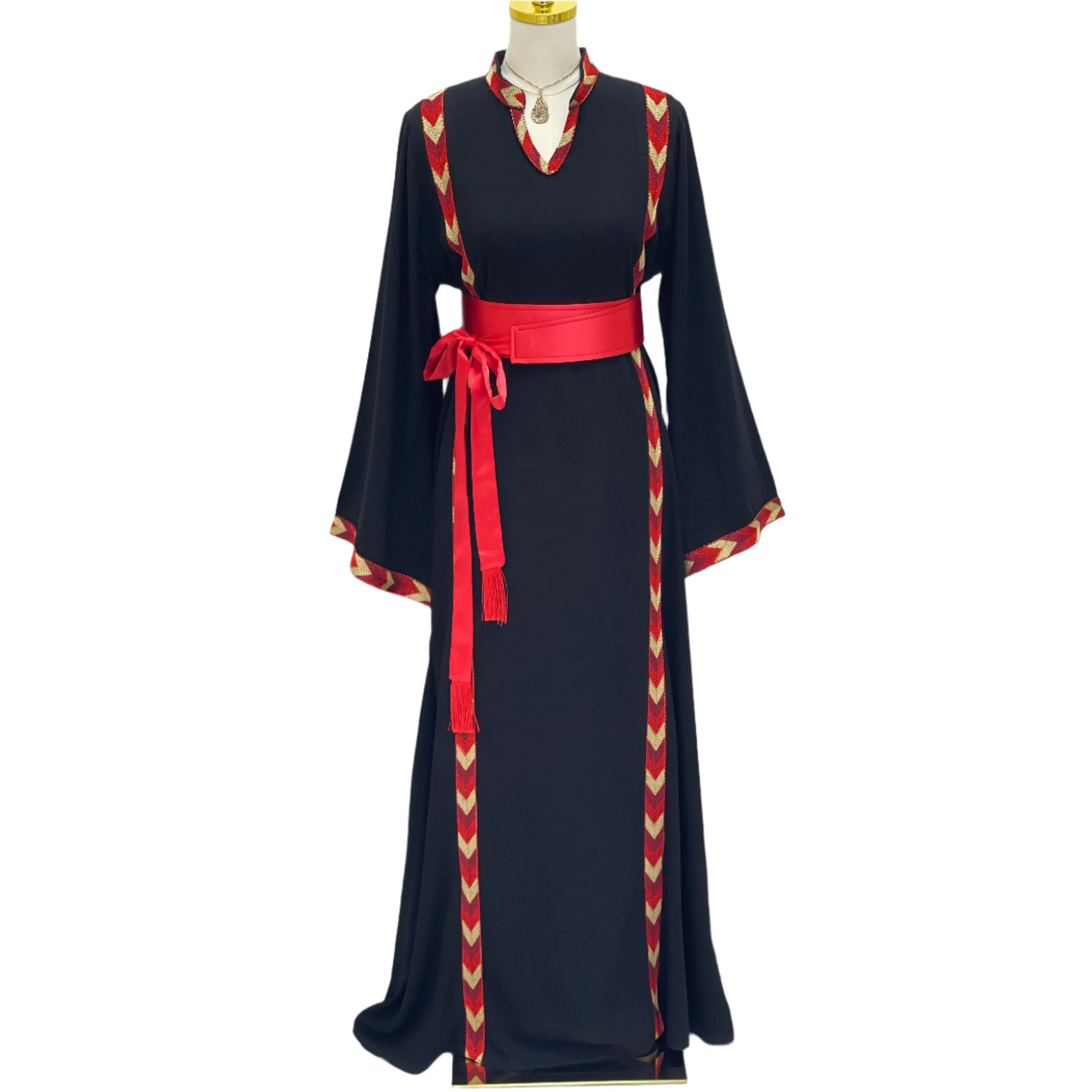 Traditional Manjal Thoub - Elegance & Heritage