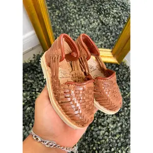 El Jr Leather Shoes - Round Toe Summer Slippers for Women - Mexican Handmade Huaraches - Comfortable & Comfy Footwear