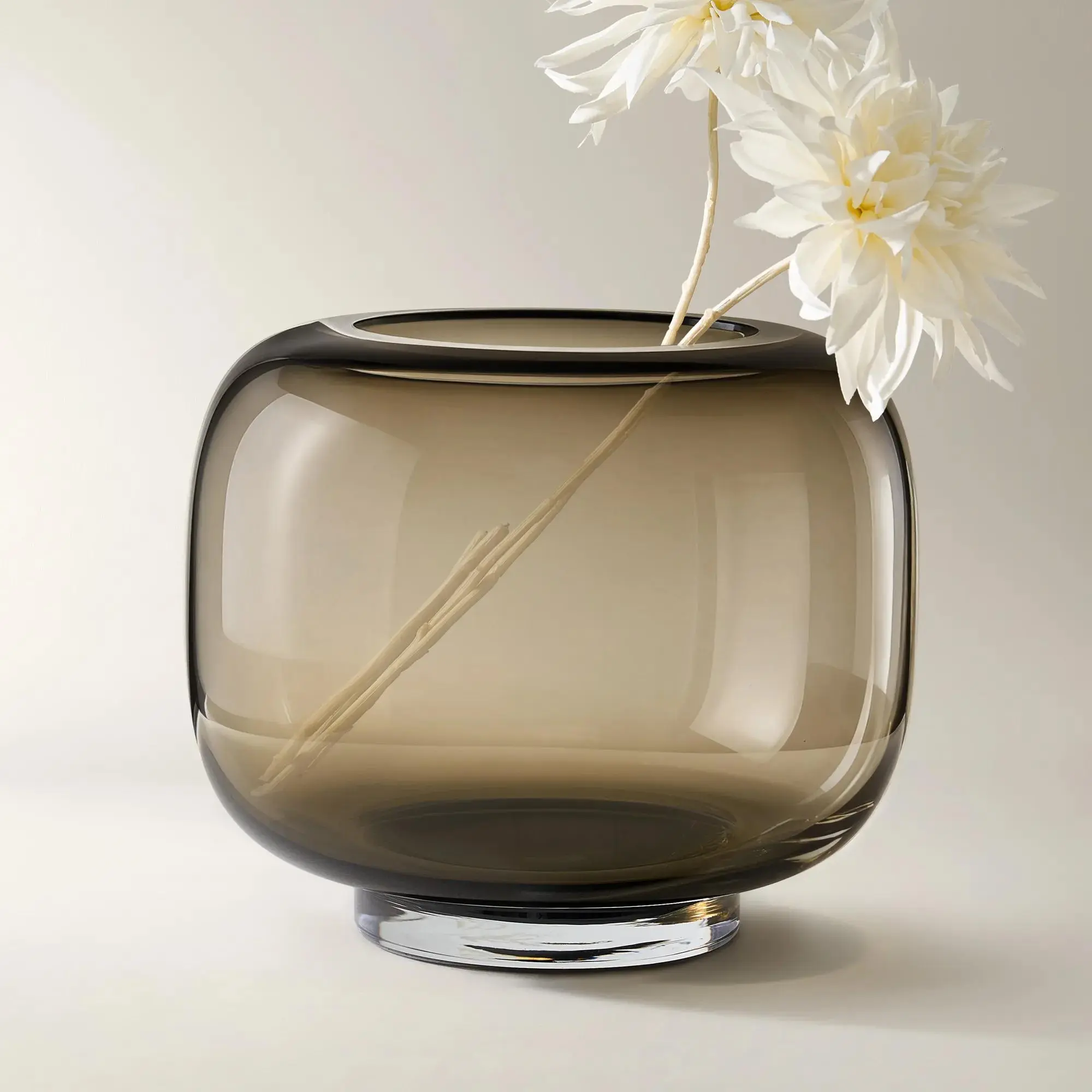 Z Gallerie Mateo Glass Vase Decoration Decorative Modern Plant Vase Vintage Vases Glossy Pedestal Z Gallerie Mateo Glass Vase Decoration Decorative Modern Plant Vase Vintage Vases Glossy Pedestal