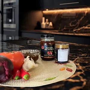 Put Som--Hi on It Chilli Sauce for Spicy Dishes Hot Chili Taste Ideal for every food. Dip Flavor