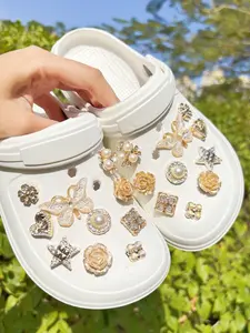 20 Piece Butterfly Shoe Charms, Detachable Shoe Accessories, Fashionable Elegant Shoe Decorations, Perfect for Sandals and Slippers