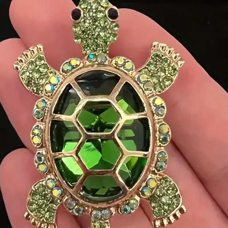 Unisex Cute Rhinestone Turtle Design Brooch, Exquisite Trendy Clothes Brooch, Charm Fashion Accessory for Daily & Party Decoration