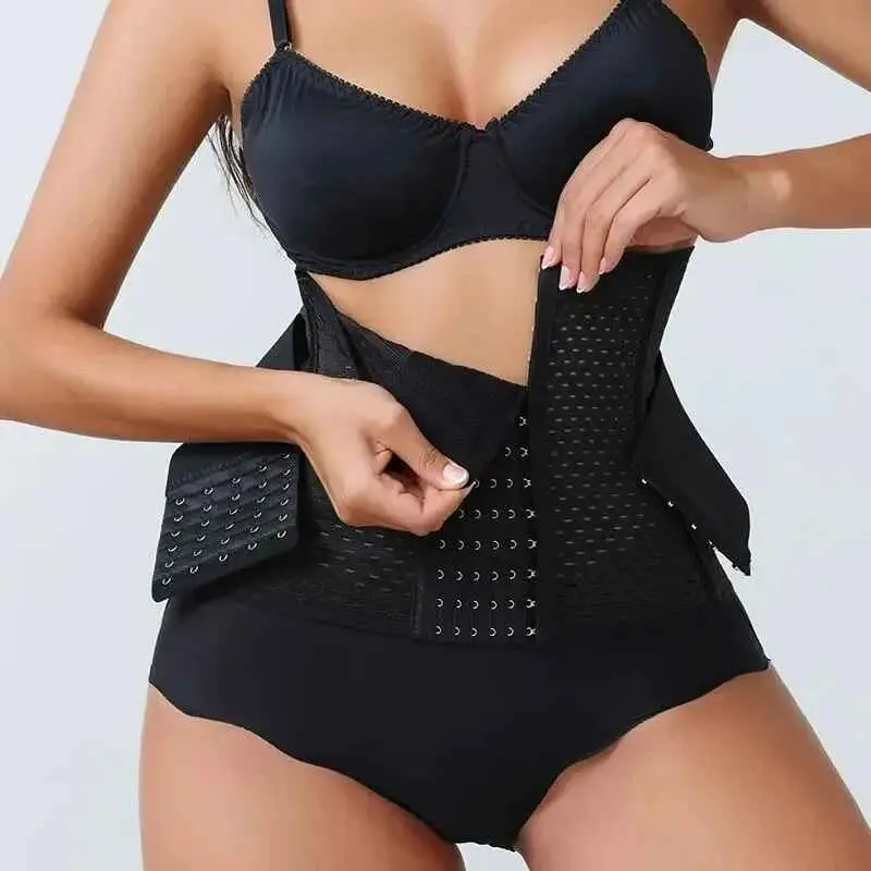 Lady's Fitted Shapewear Waist Cincher, Smooth Compression Fabric Tummy Control Girdle with Adjustable Hooks, Seamless for Casual Dresses and Jeans