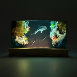 Ocean Resin Craft Whale Shark & Diver Figurine Statue, Decorative Sculptures, Resin Animal Sculptures, High-End Home Decor Gift Lamp, Unique Handmade Artwork, Perfect Present for Aquatic Lovers
