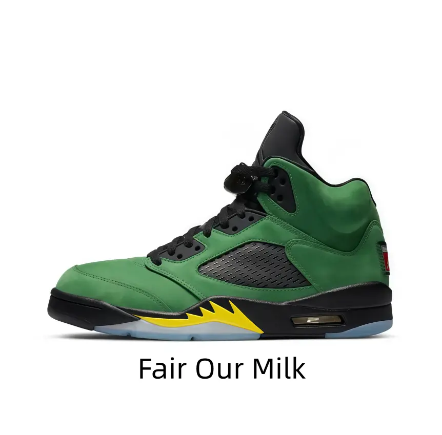 Supportive cushioned trainers equipped with visible air unit. Suitable for basketball training, walking and diverse energetic trend collocation demands.
