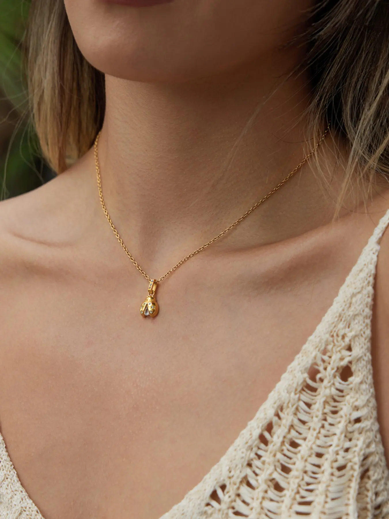 Ladies Dainty Necklace White Zircon Ladybug Pendant Rust Steel 18k Gold Plated Waterproof And Anti Allergy Classic Style Party Afternoon Tea Natural Inspiration Jewelry Cute Necklaces