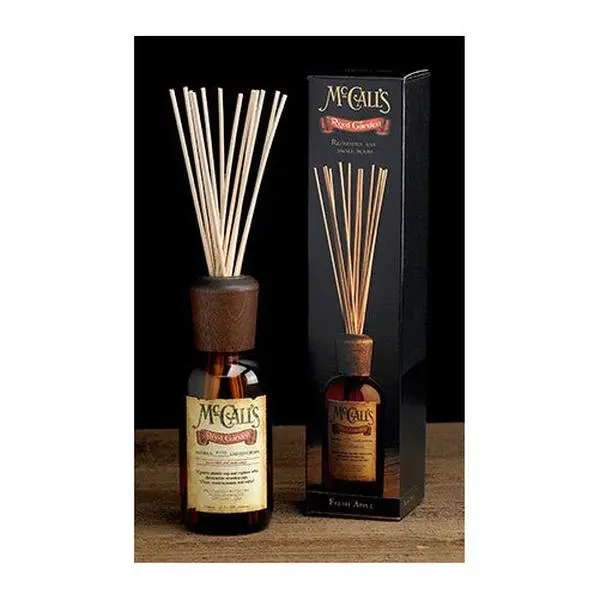 McCall's Candles Reed Garden Diffuser 4 oz. - Cinnamon & Cranberries