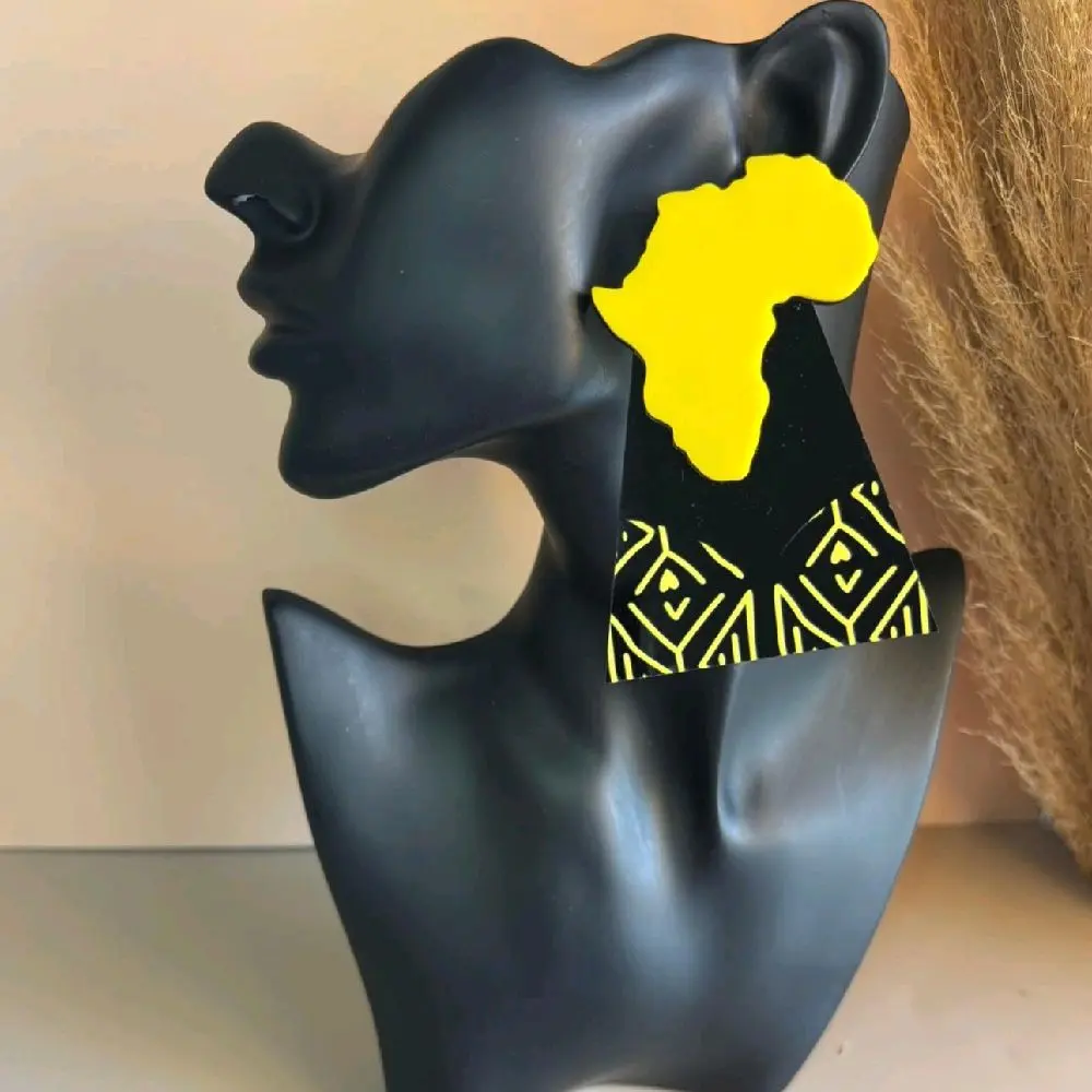 1/ QUEEN AFRICA: afrocentrics prints inspired oversize stud Acrylic earrings