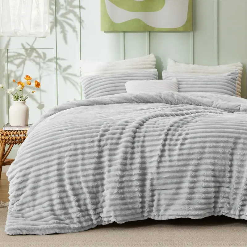 06 - Light Grey