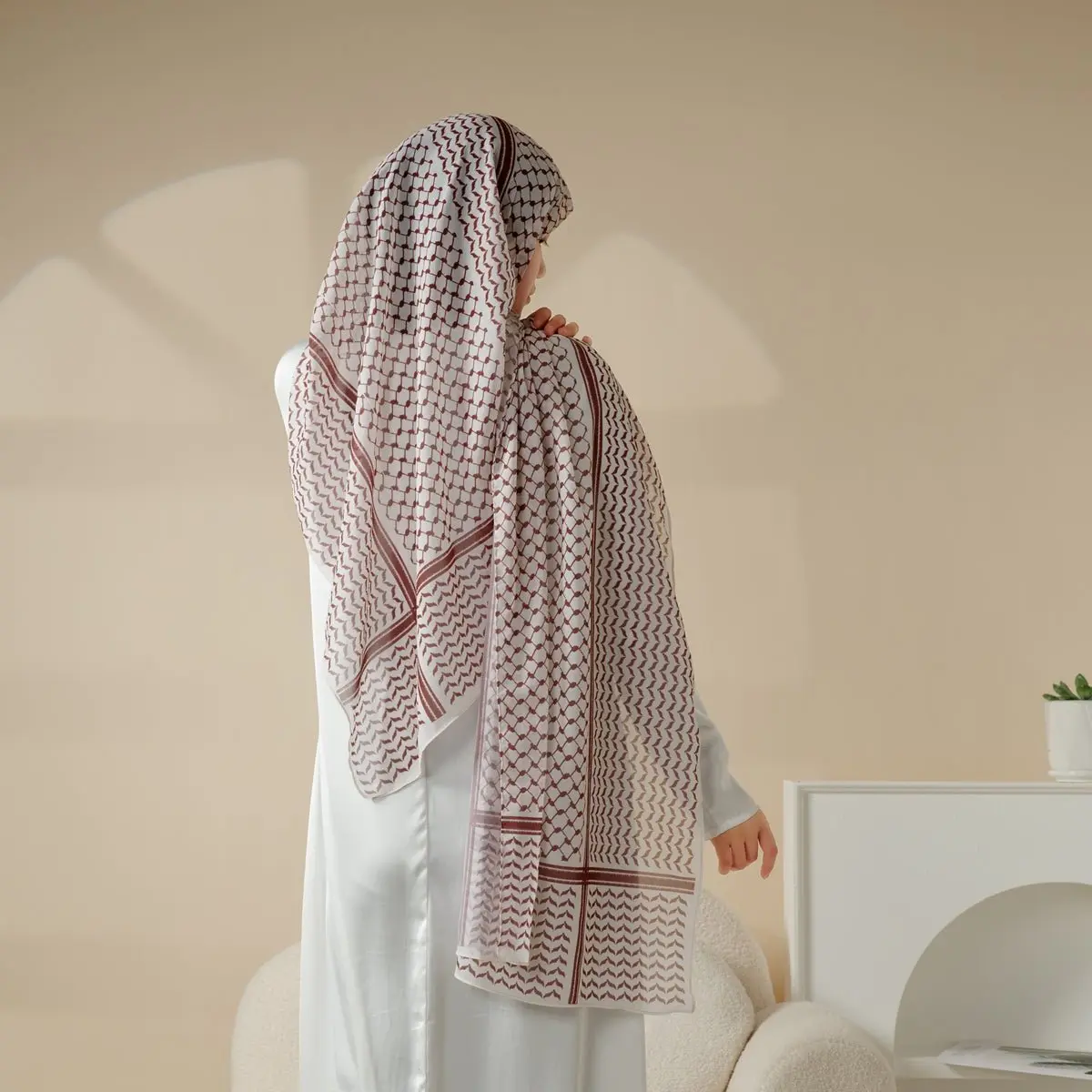 Muslim Women's Red Chiffon Keffiyeh Instant Hijab - 180x70 cm, Soft and Breathable Chiffon Material, Printed Design, Casual Versatile Modest Fashion Headscarf