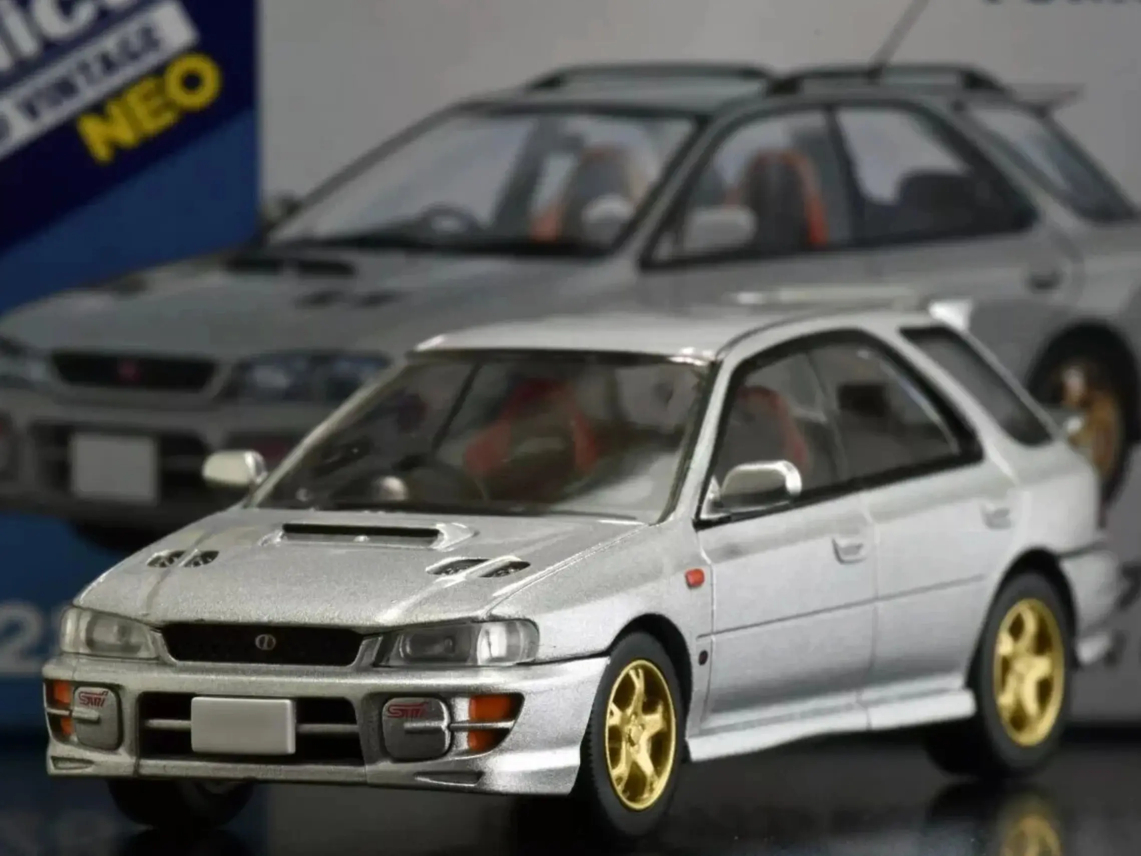 TOMICA LIMITED VINTAGE LV-N281c TLV 1/64 SUBARU IMPREZA SPORTS WAGON WRX STi Ver. V Silver 1998 JDM