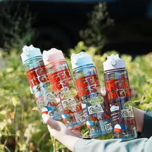 Vintage Horror Graffiti Print Reusable Hard Plastic Water Bottle, 700ML Eco-Friendly Alternative, Perfect for School, Travel, Halloween Party Props, Portable Drinkware