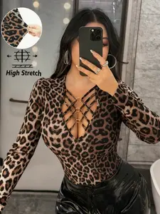 Women's Leopard Print Low-Cut Long Sleeve Top, Slimming and Sexy Fitted Stretchy Bodysuit, Stylish and Versatile Tight Inner T-Shirt, Womenswear