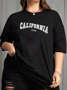 Plus Size Letter Print Round Neck Tee, Casual Short Sleeve T-shirt, Women's Plus Size Summer Clothing for Daily Wear