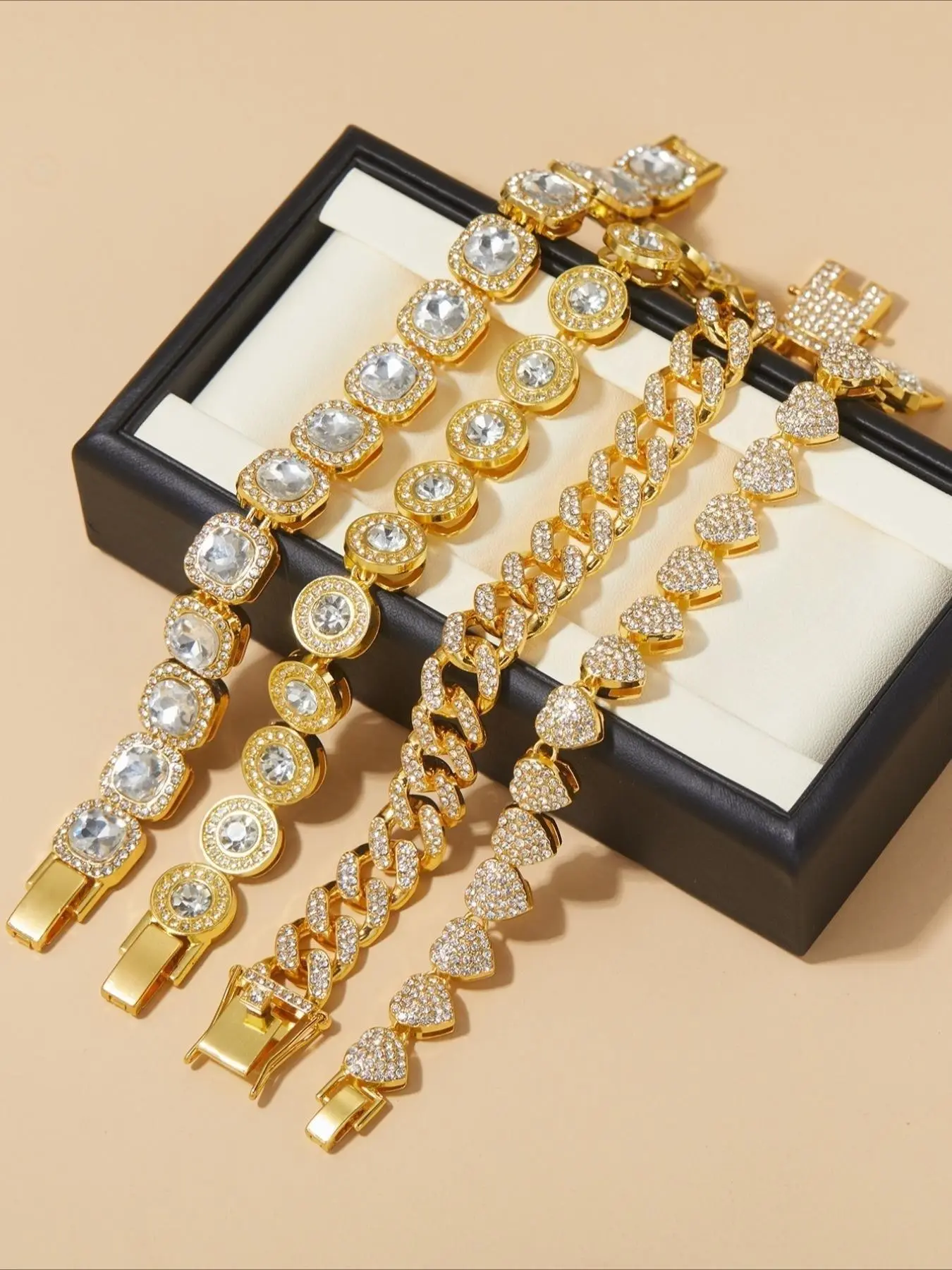 Four-Piece Street Style Bracelet Set, Round Square Heart Hip Hop Cuban Chain, Fashion Shiny Rhinestone, Unisex Jewelry Gift, Cuban Chain Bracelets, Stack Bracelets, Fashionable Bracelet Style