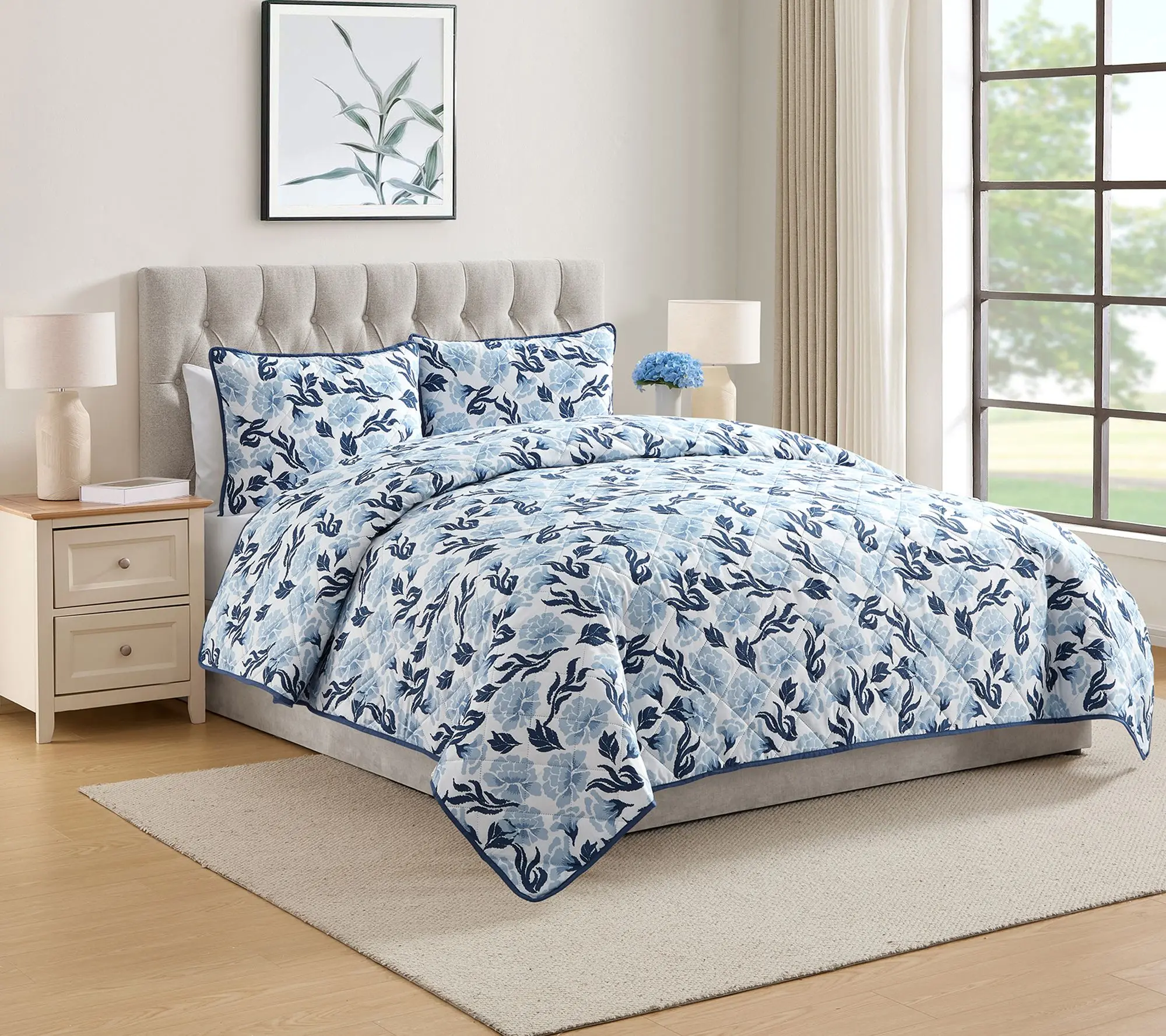 VCNY Home Whisper Blue 3-Piece Floral Quilt Set, King