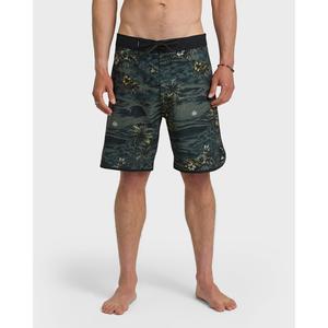 Quiksilver | Hi Sundown Scallop 19" Boardshorts | Men's SURFSILK Performance Fabric 4-Way Stretch | Surf & Swim & Sun Protection