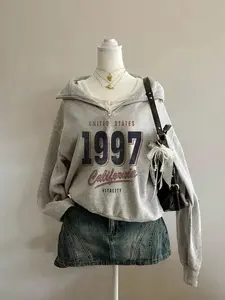 Women's Half-Zip Sweatshirt with Letter and Number Print, Casual Loose Long Sleeve, Spring & Fall Fashion, Comfortable and Stylish